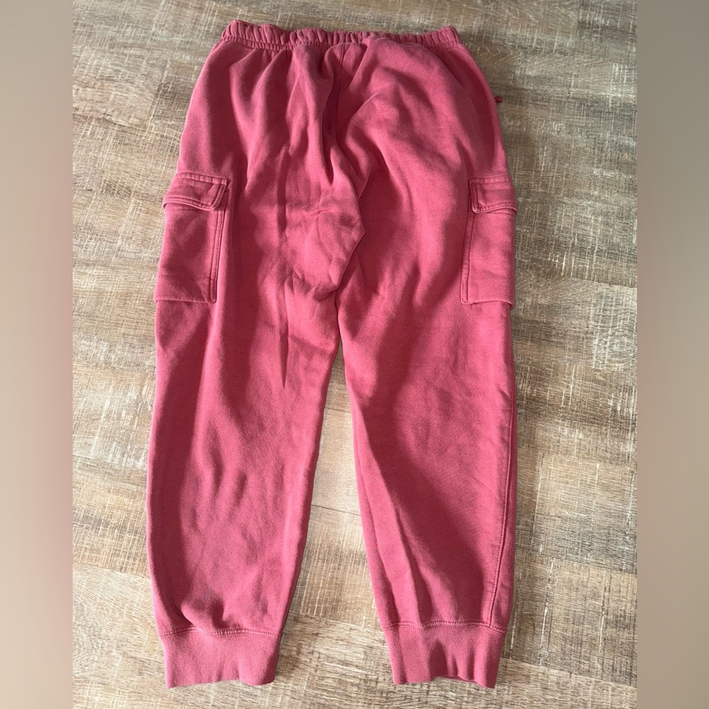 Nike (Large) Red Jogger Sweatpants - Picture 3 of 6